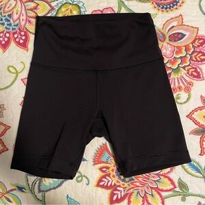 Lululemon Athletica women shorts